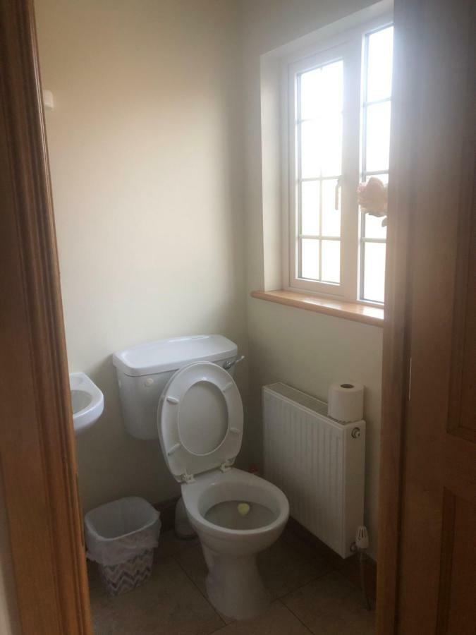 Ocean View B&B X35X250 Ringville Exterior foto